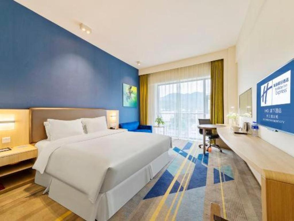 Holiday Inn Express Dujiangyan Ancient City Exterior photo